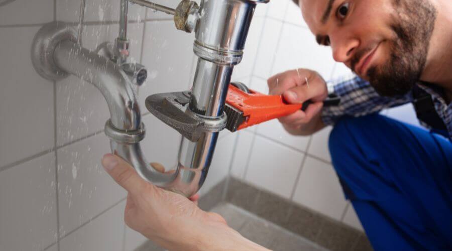 Professional emergency plumbing in Leckrone, PA